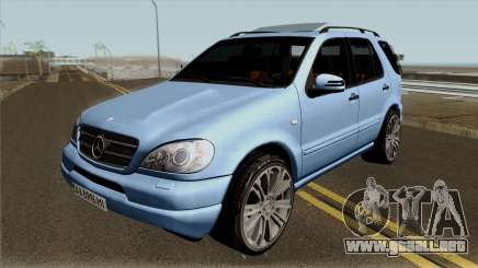 Mercedes-Benz ML55 para GTA San Andreas